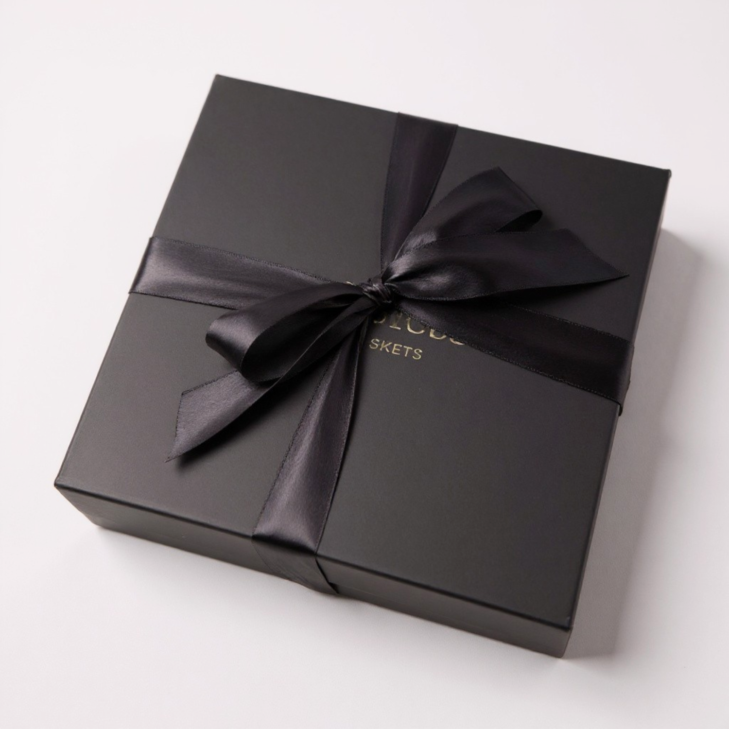 Our signature black gift box with a soft-touch finish and magnetic closure, elegantly designed for corporate gifts, client appreciation, and special occasions. Perfect for presenting luxury and unique gifts in a sleek, professional style.